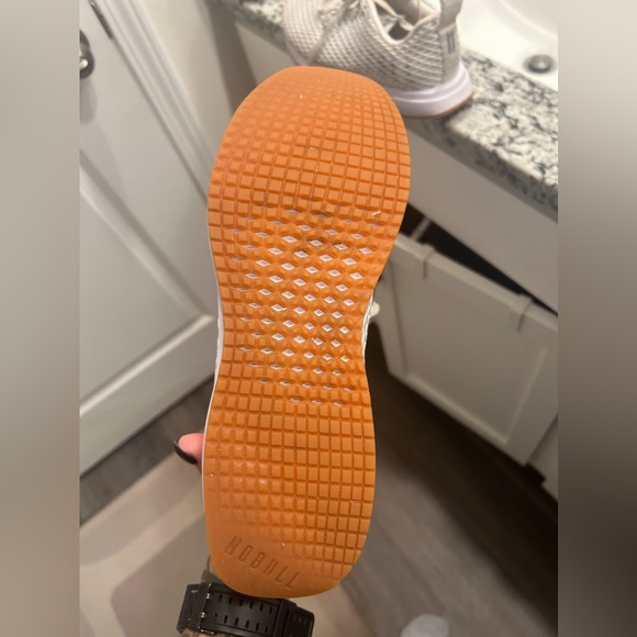 Women’s Nobull mesh runner - Picture 3 of 4